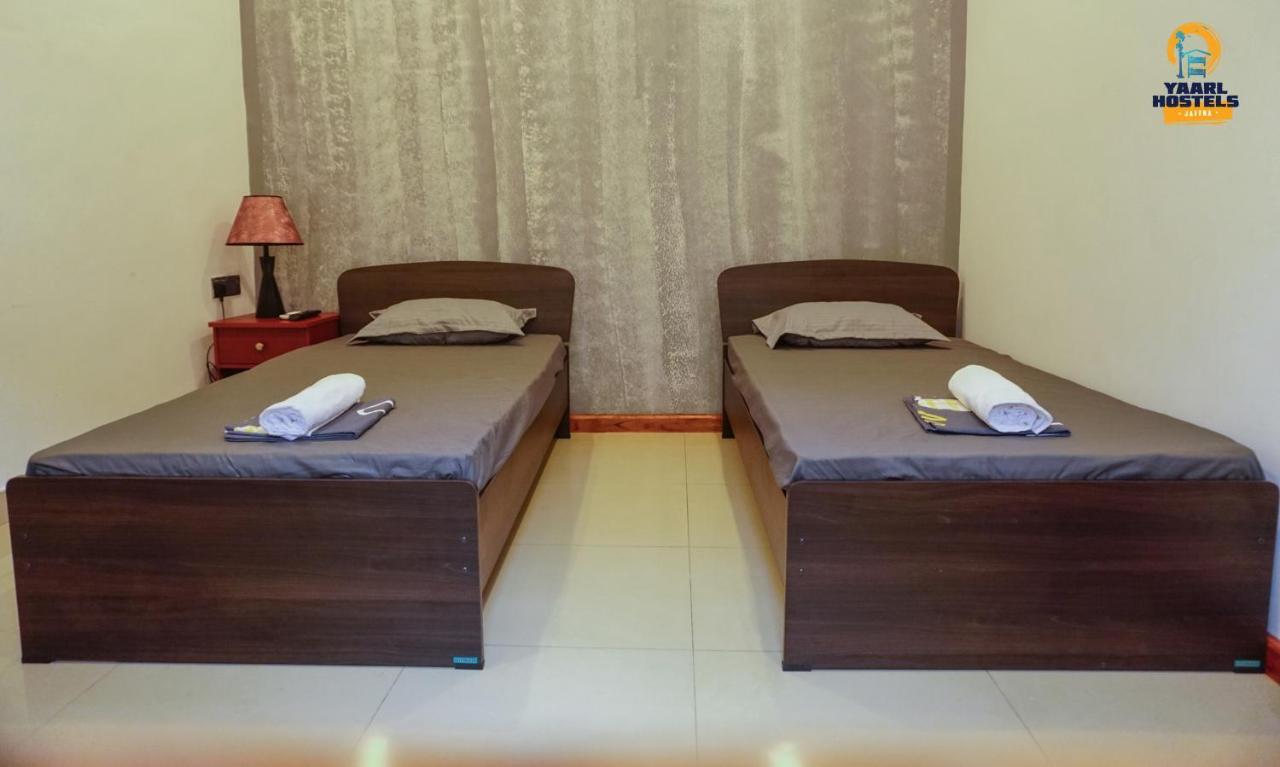 Yaarl Hostels Jaffna Exteriör bild