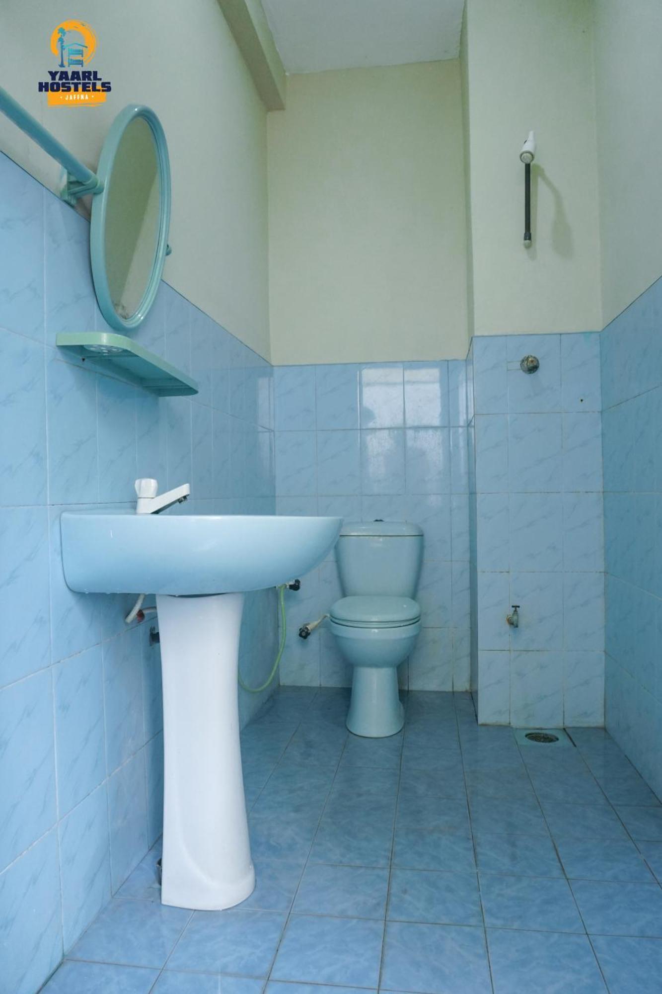Yaarl Hostels Jaffna Rum bild