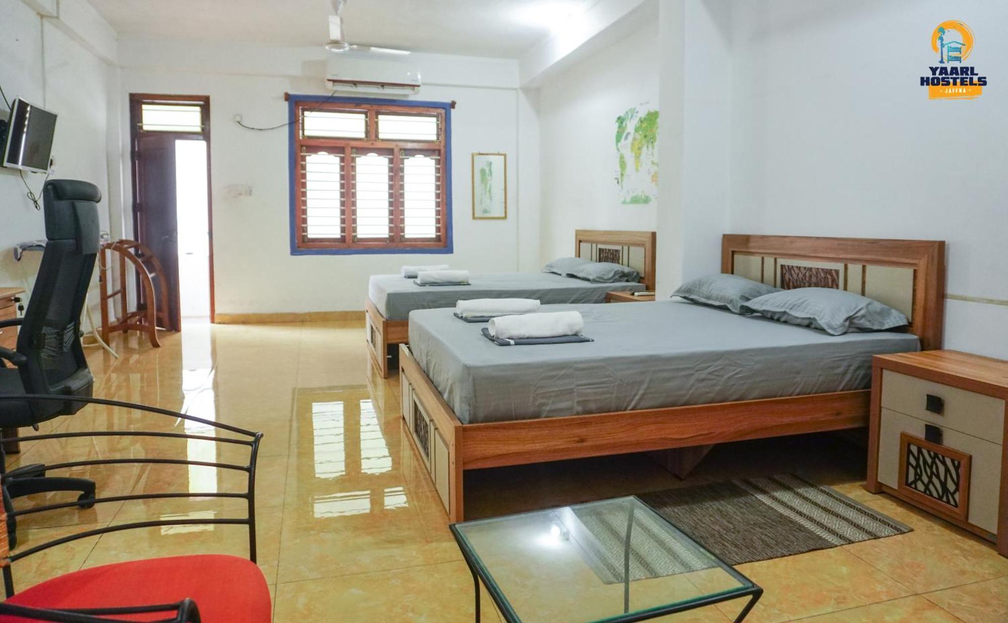 Yaarl Hostels Jaffna Rum bild