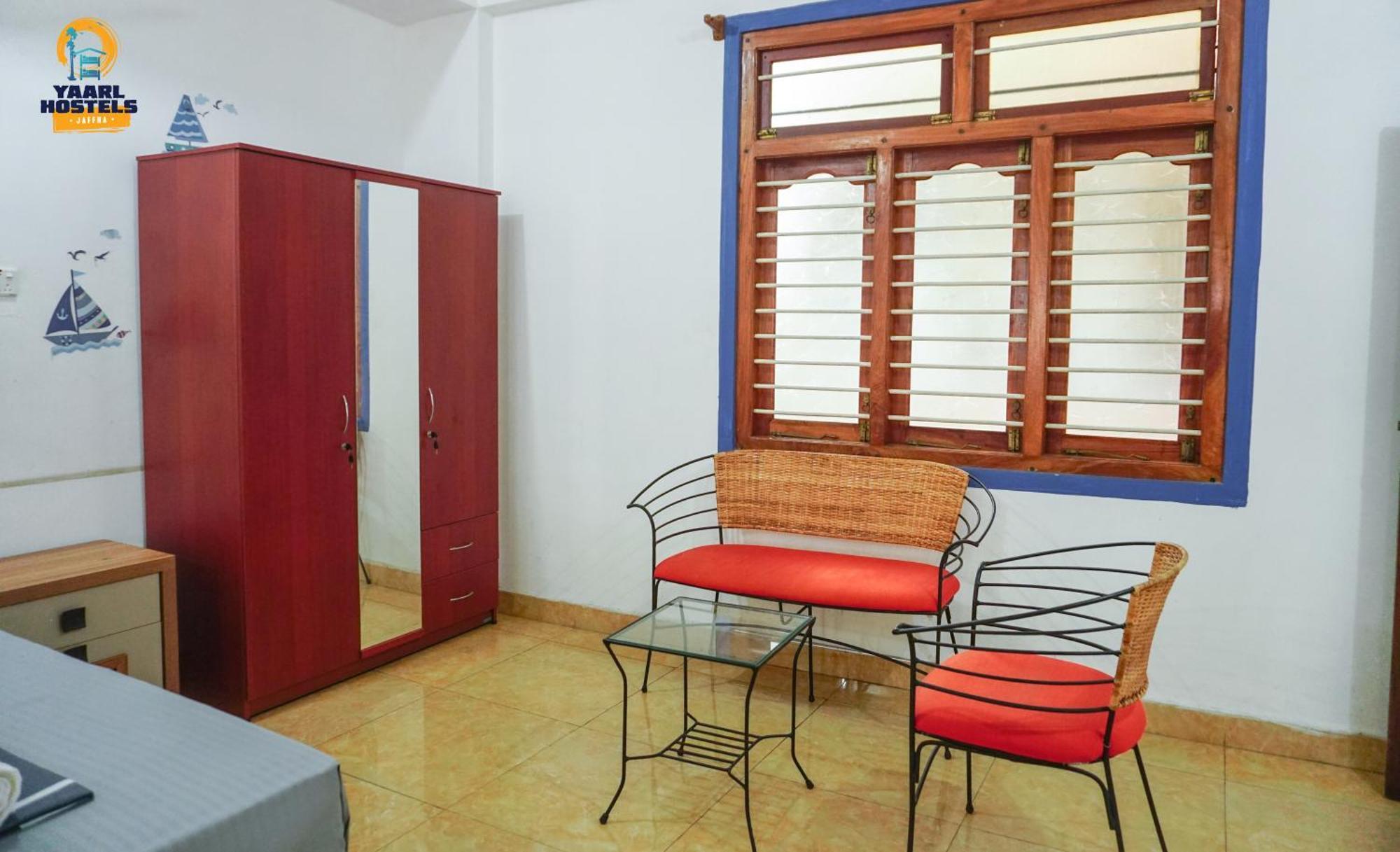 Yaarl Hostels Jaffna Rum bild
