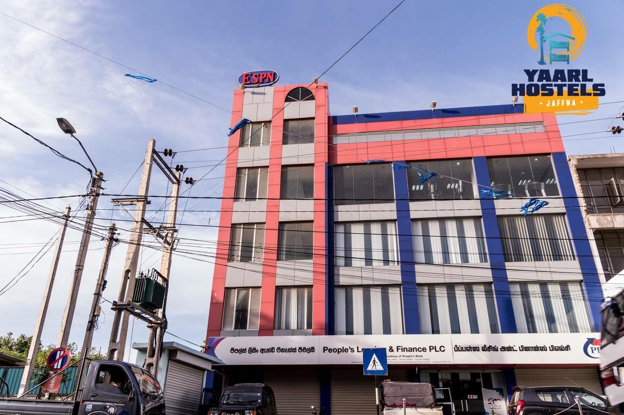 Yaarl Hostels Jaffna Exteriör bild